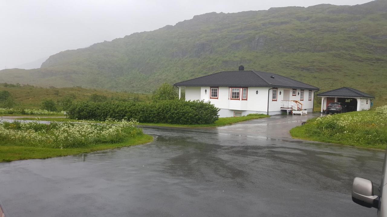Milas House Two Apartments Fredvang Eksteriør bilde