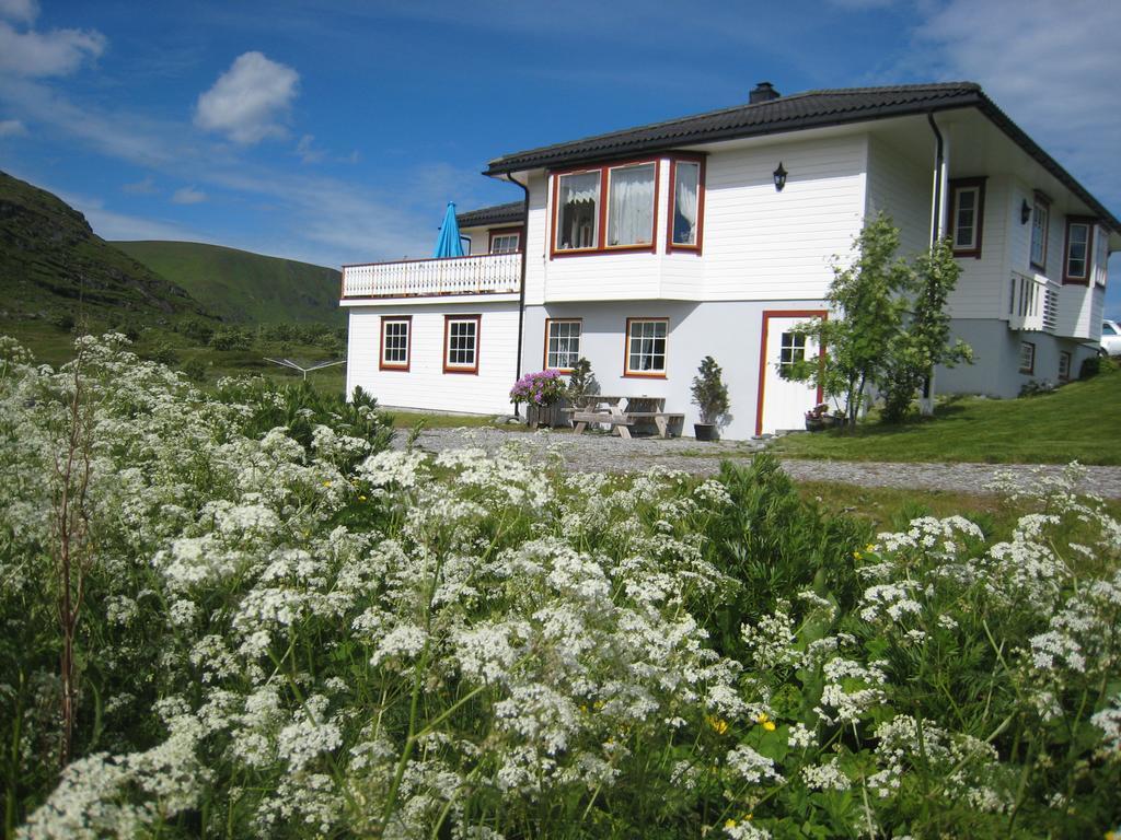 Milas House Two Apartments Fredvang Eksteriør bilde